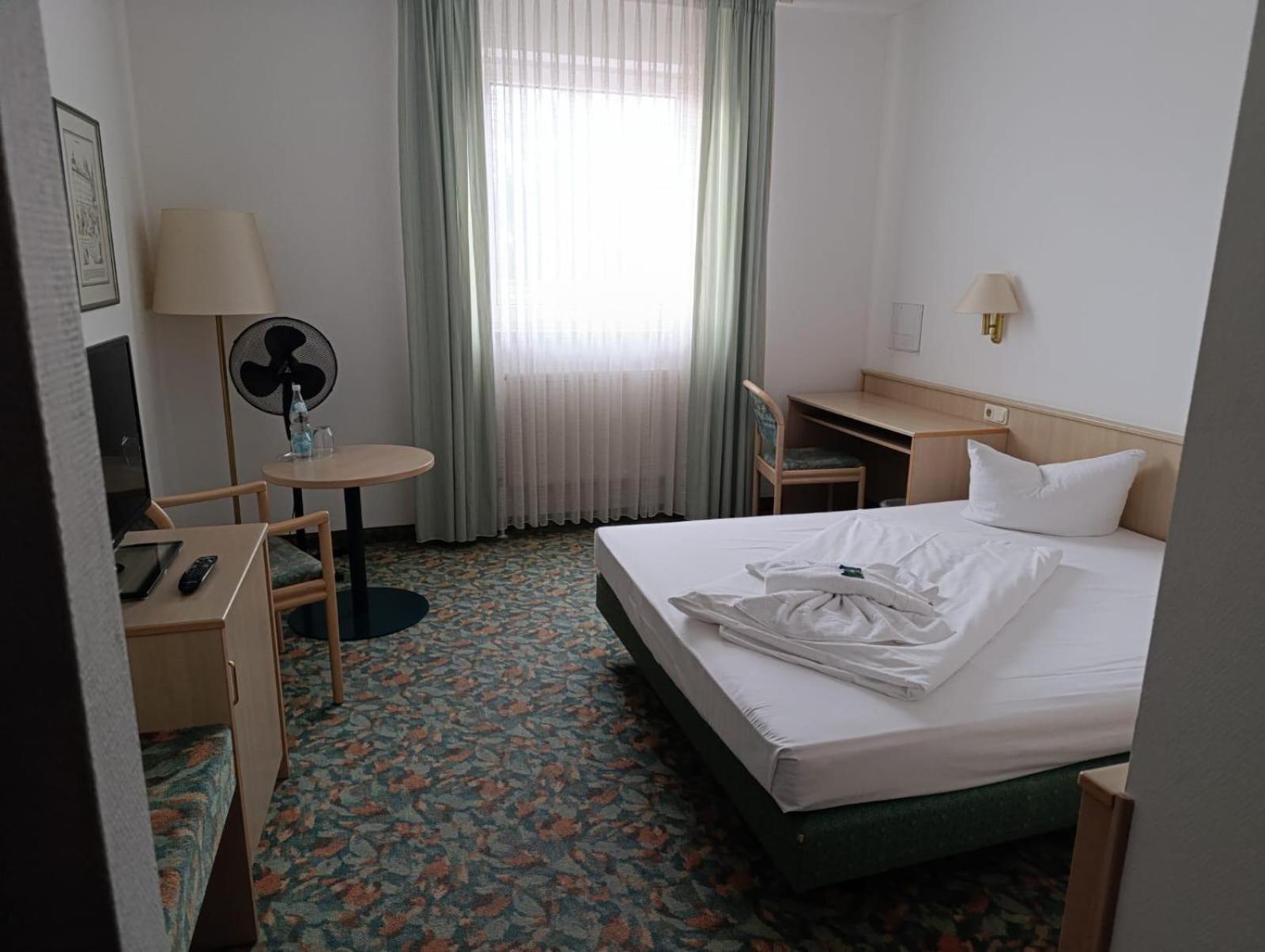 Hotel Astor Altenburg Zewnętrze zdjęcie