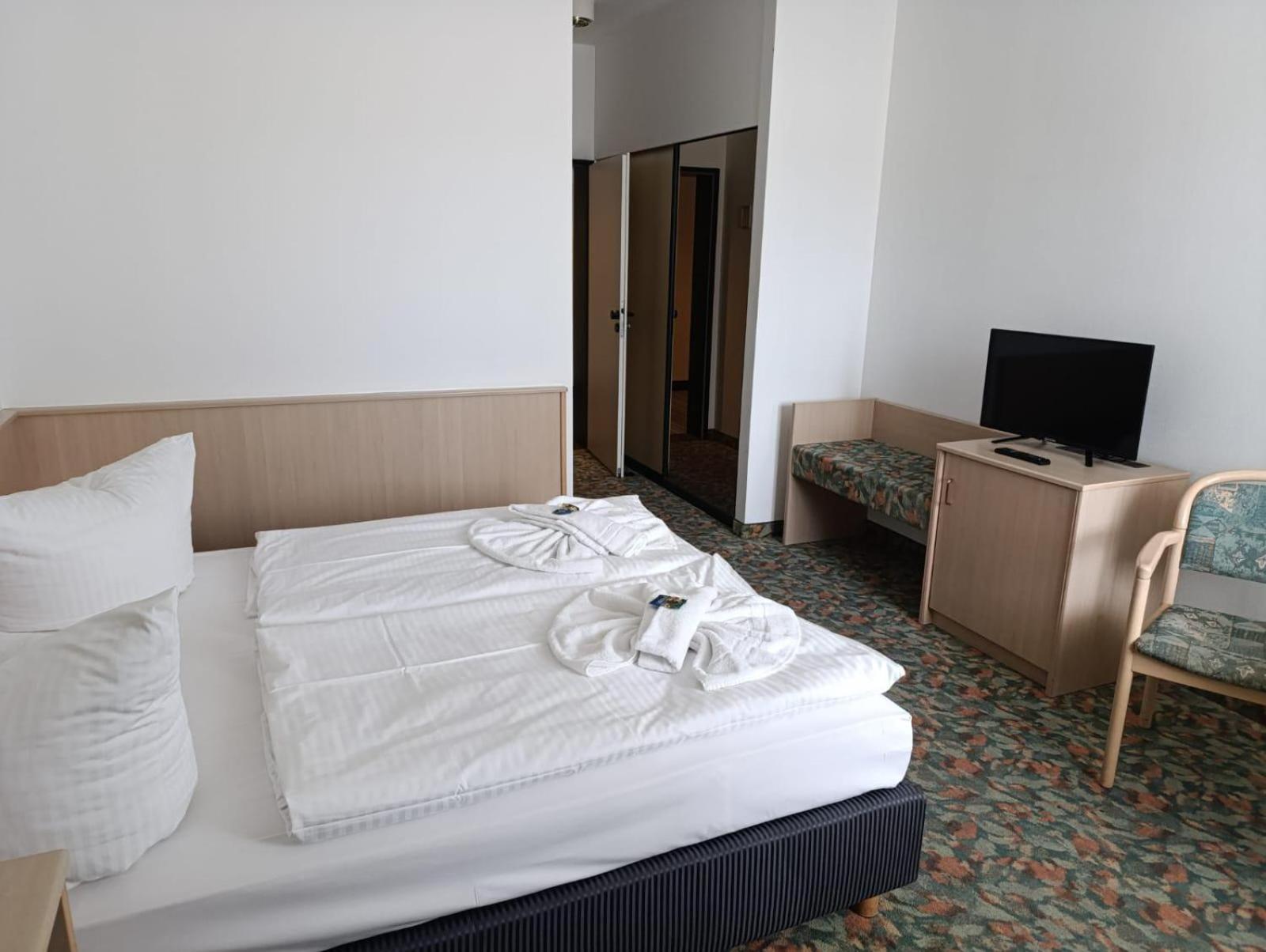 Hotel Astor Altenburg Zewnętrze zdjęcie