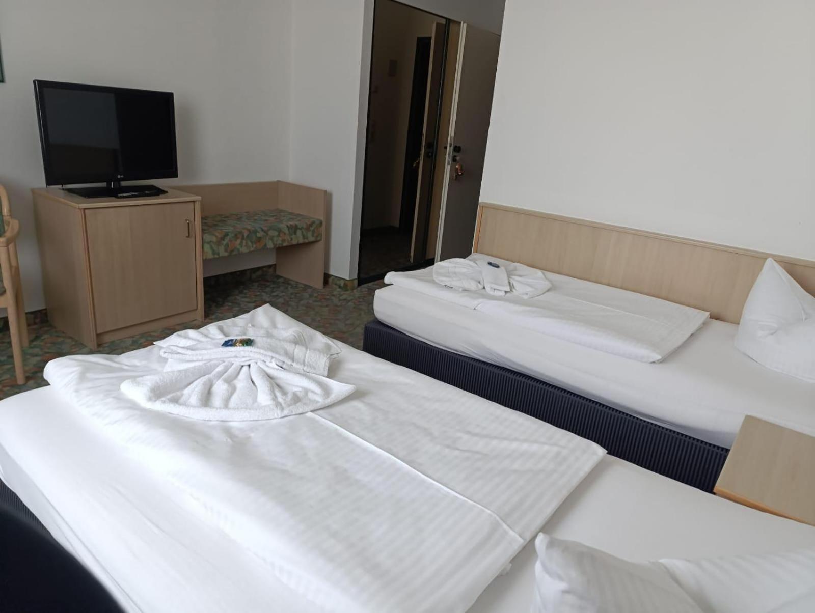 Hotel Astor Altenburg Zewnętrze zdjęcie