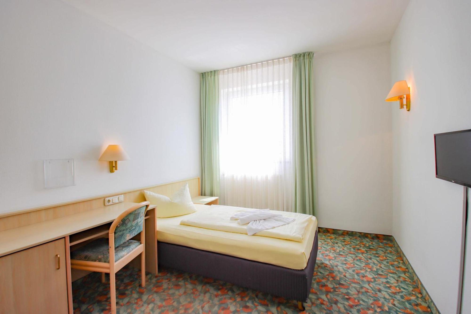 Hotel Astor Altenburg Zewnętrze zdjęcie